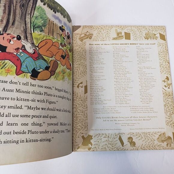 Vintage 70s Little Golden Books Mickey Mouse Blue HB Childrens Book - Picture 7 of 8